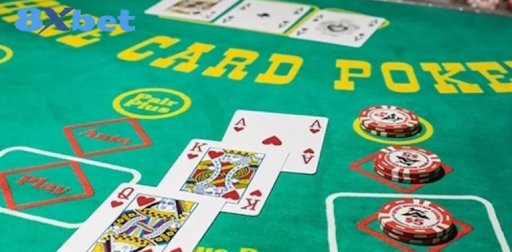 Three Card Poker 8xBet Là Gì